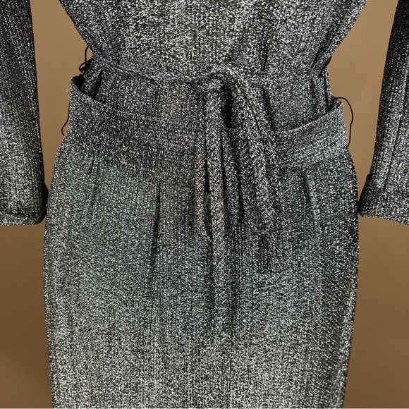 Vintage Metallic Silver and Black Collared Shirt with Matching Skirt Set - Picture 8 of 10